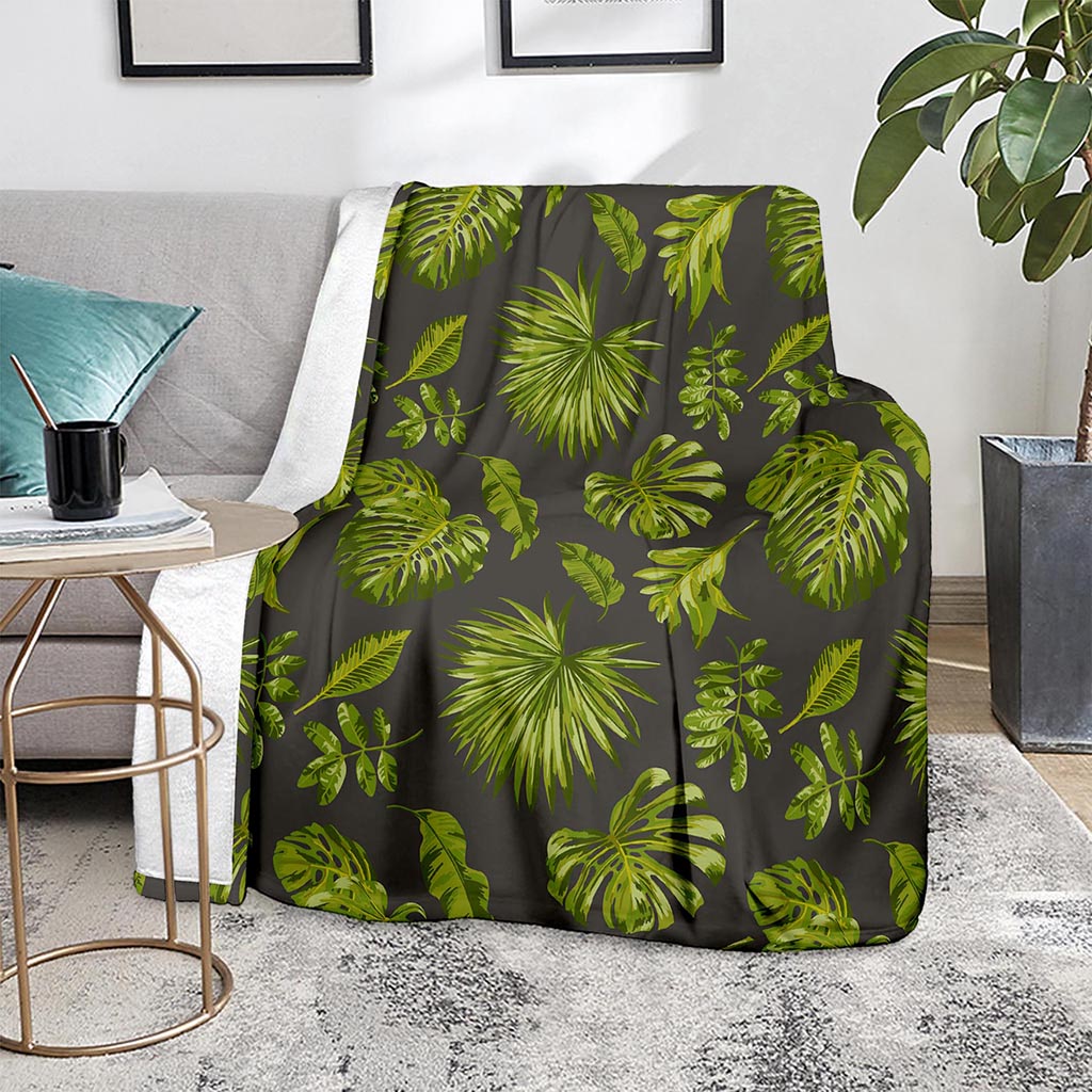 Dark Tropical Leaf Pattern Print Blanket