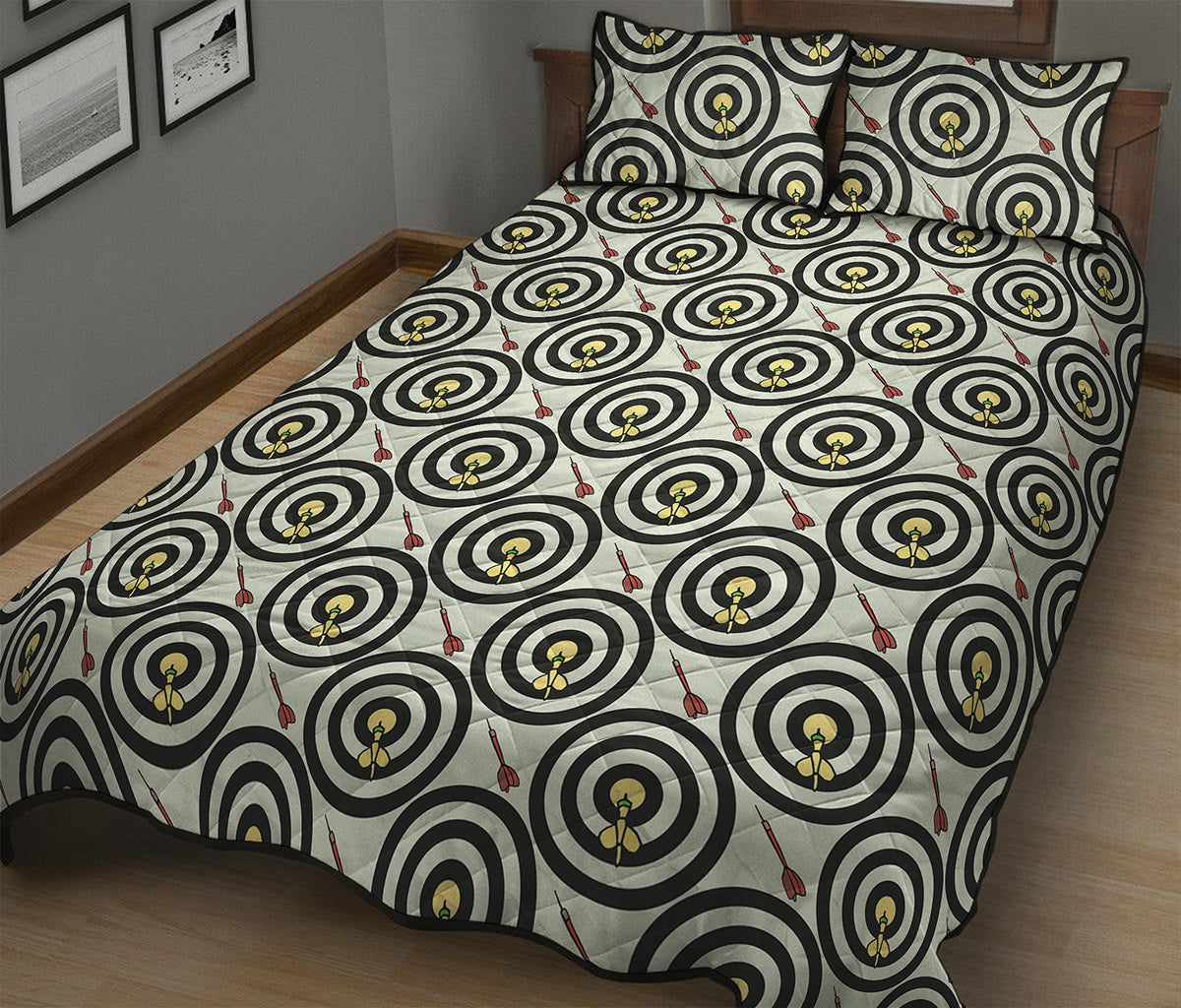 Dartboard Cartoon Pattern Print Quilt Bed Set
