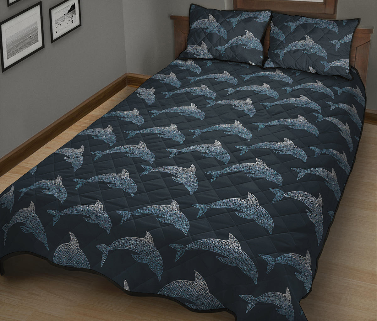 Dolphin Dot Pattern Print Quilt Bed Set