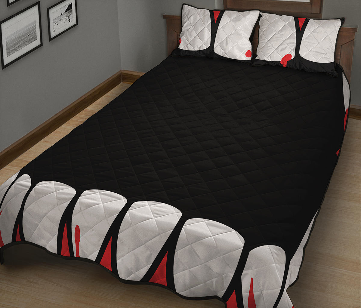 Dracula Fang Print Quilt Bed Set