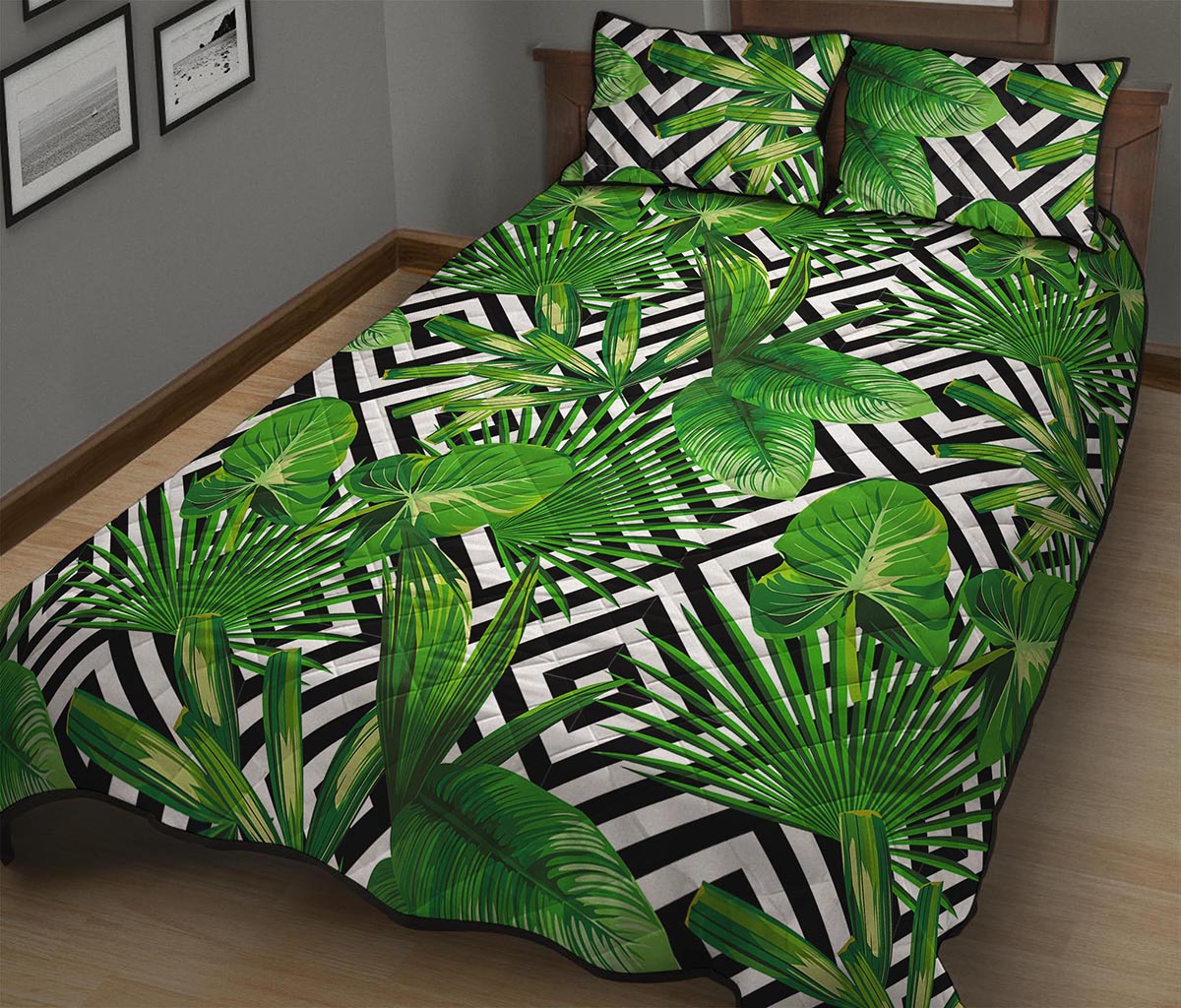 Exotic Tropical Leaves Pattern Print Quilt Bed Set