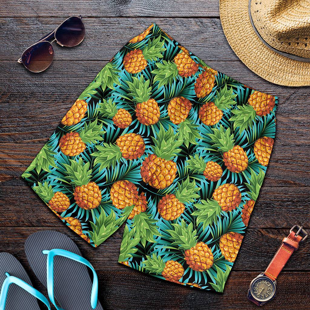 Exotic Tropical Pineapple Pattern Print Men's Shorts