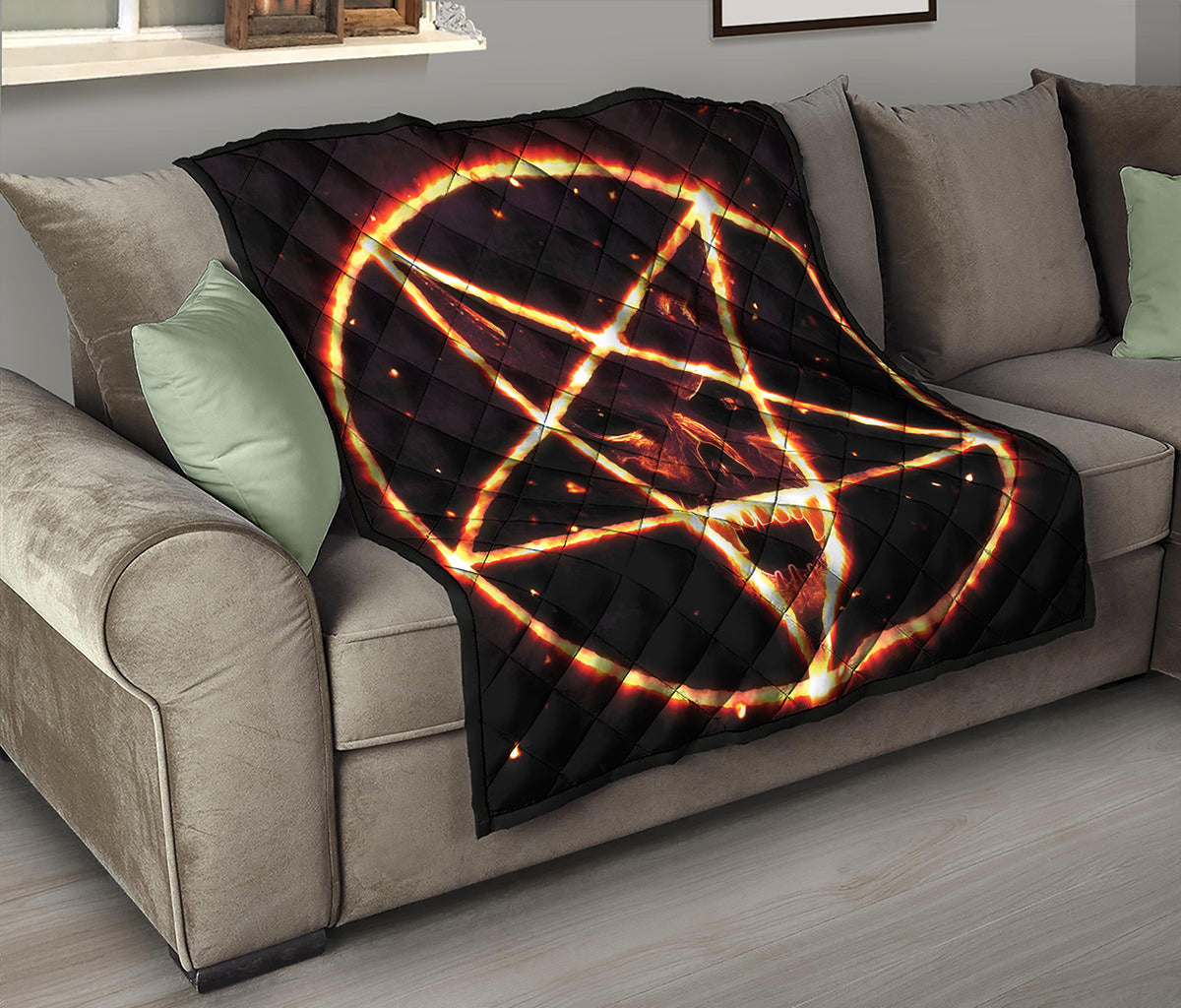 Flame Satanic Pentagram Print Quilt