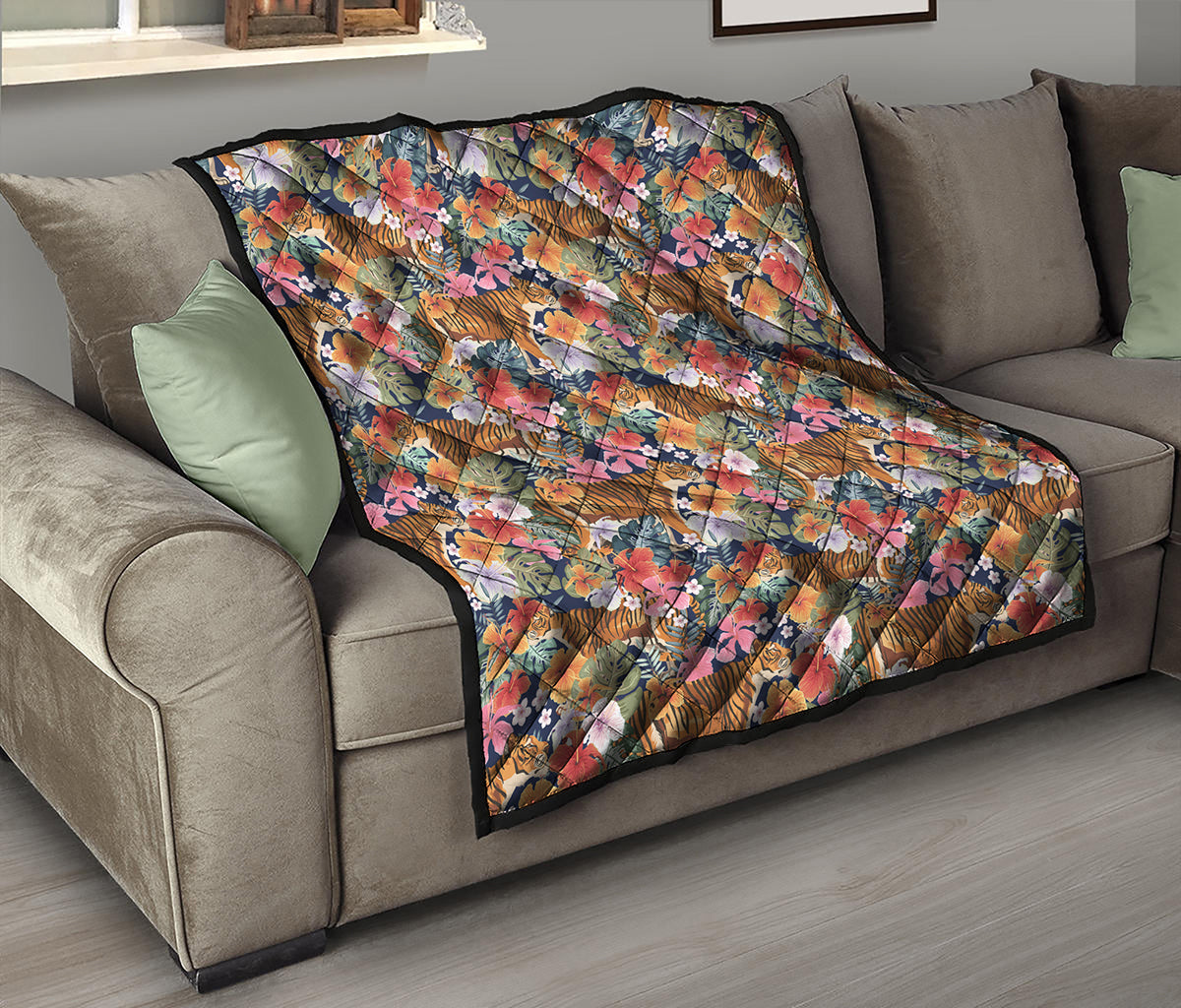 Flower And Tiger Pattern Print Quilt