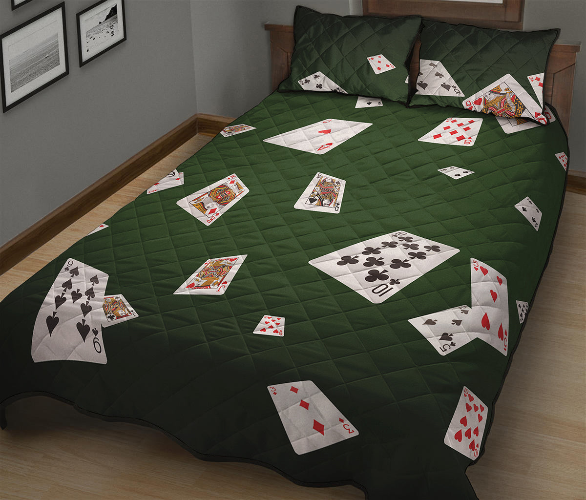 Flying Poker Cards Print Quilt Bed Set