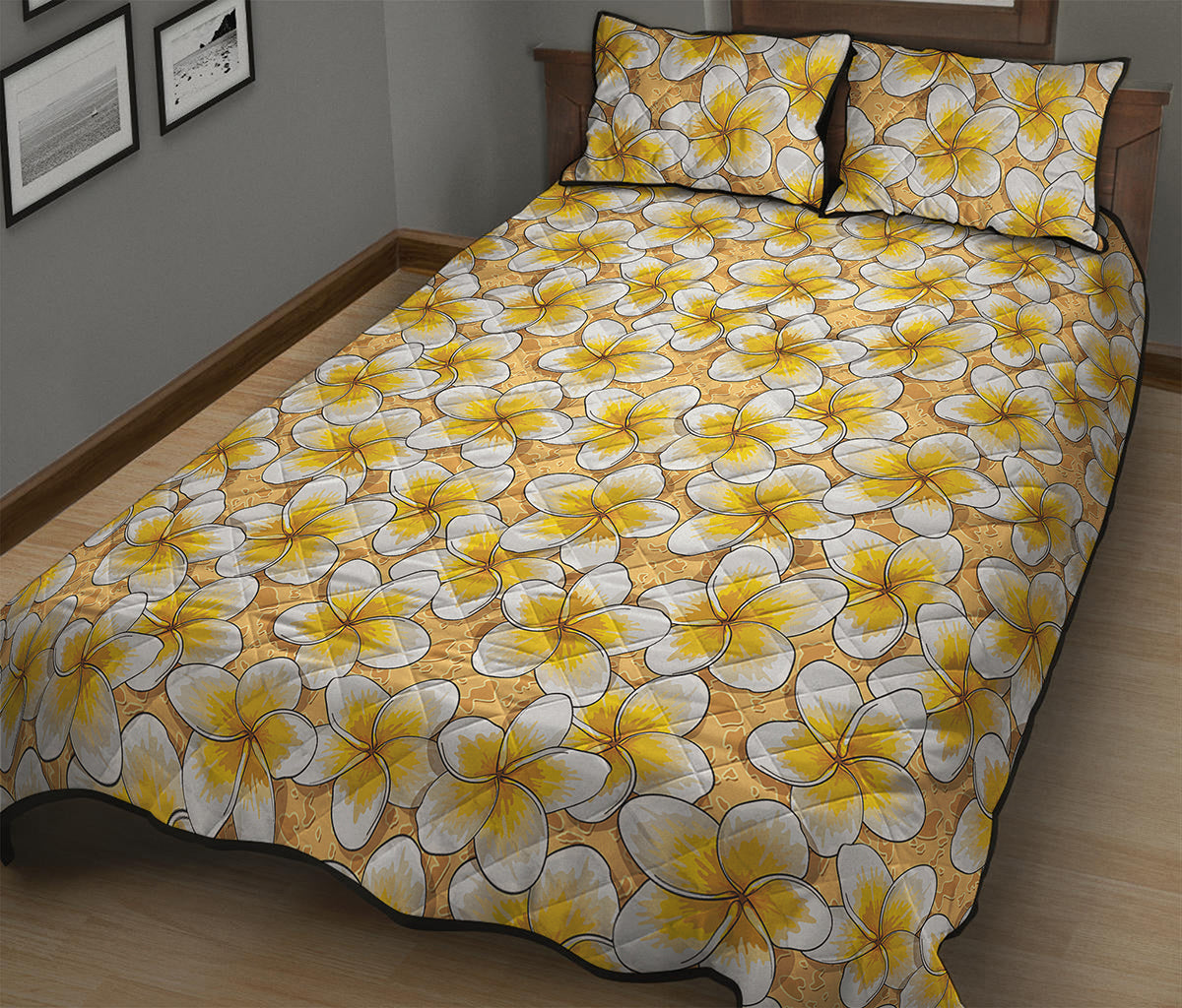Frangipani Flower Pattern Print Quilt Bed Set