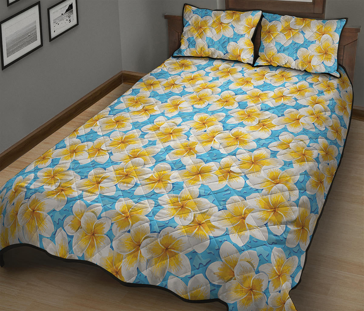 Frangipani On The Water Pattern Print Quilt Bed Set