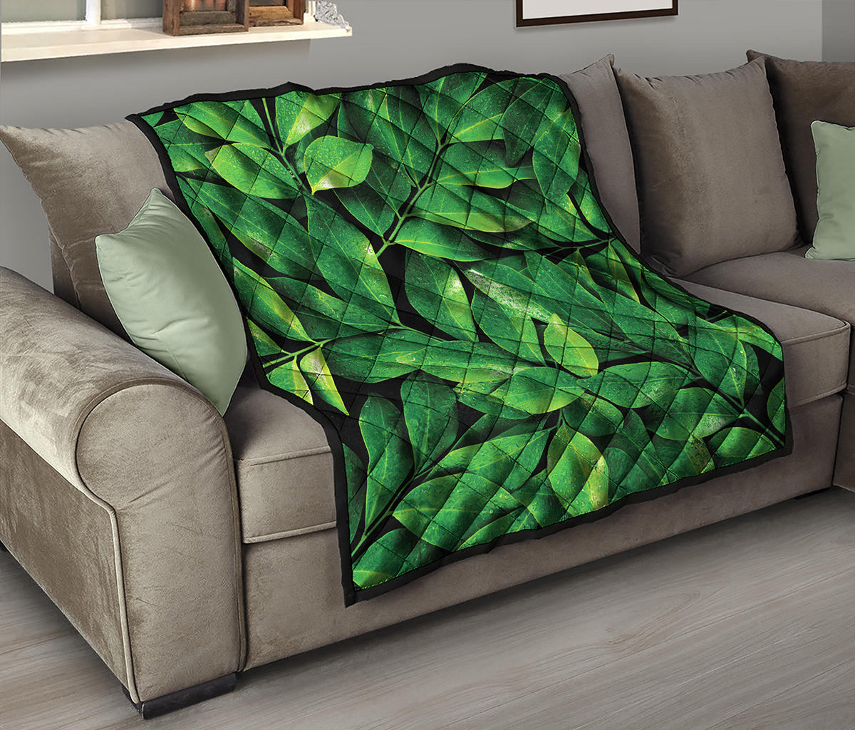 Fresh Green Leaf Print Quilt