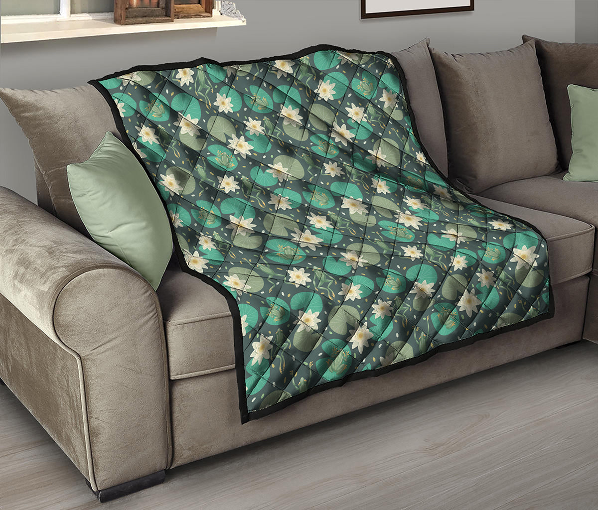Frogs And Water Lilies Pattern Print Quilt