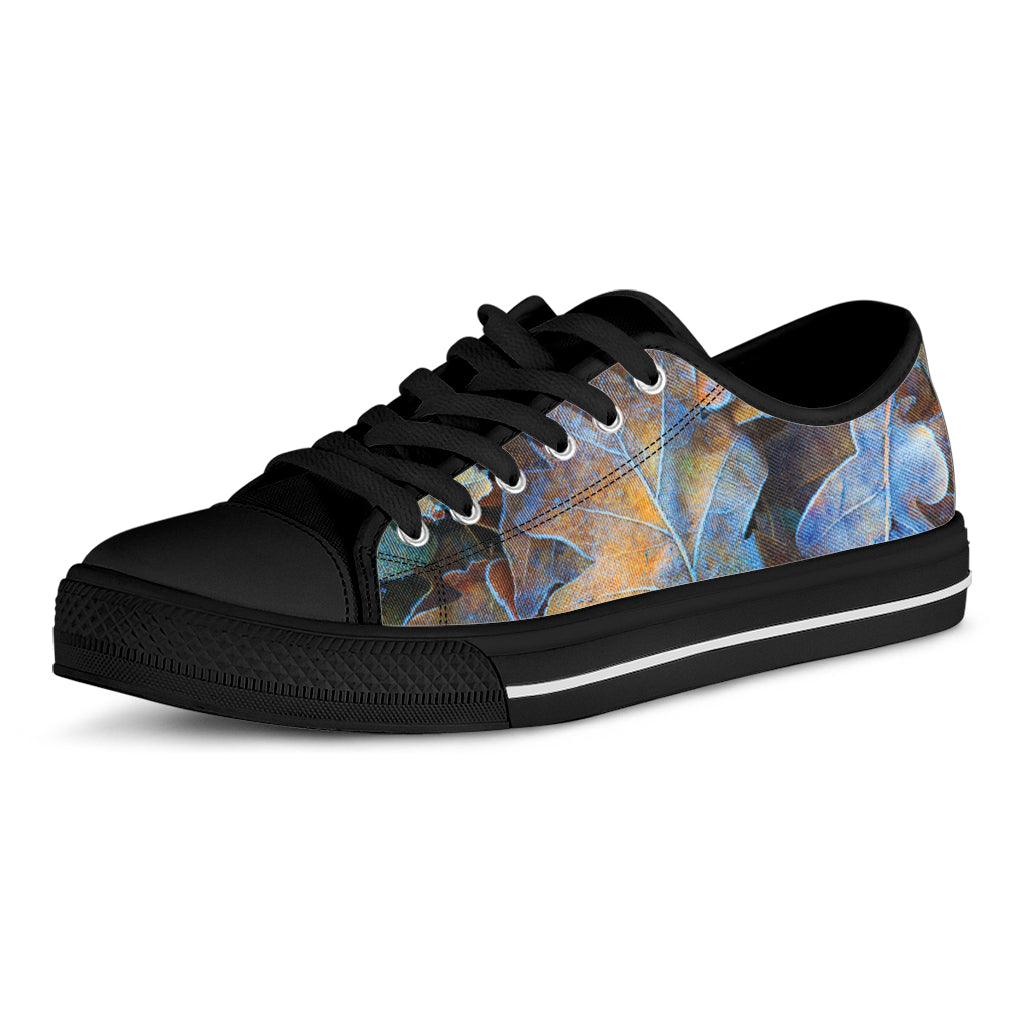 Frozen Oak leaf Print Black Low Top Shoes