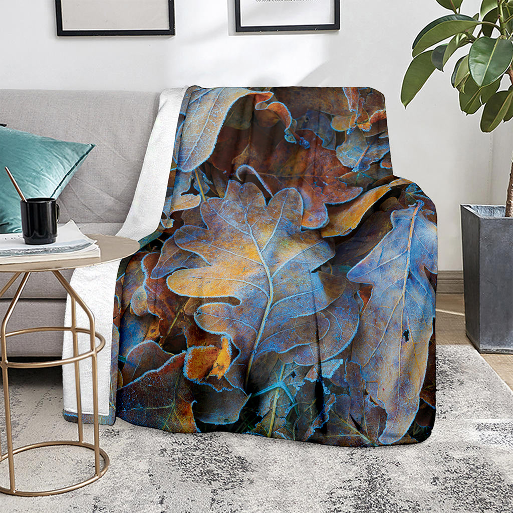 Frozen Oak leaf Print Blanket