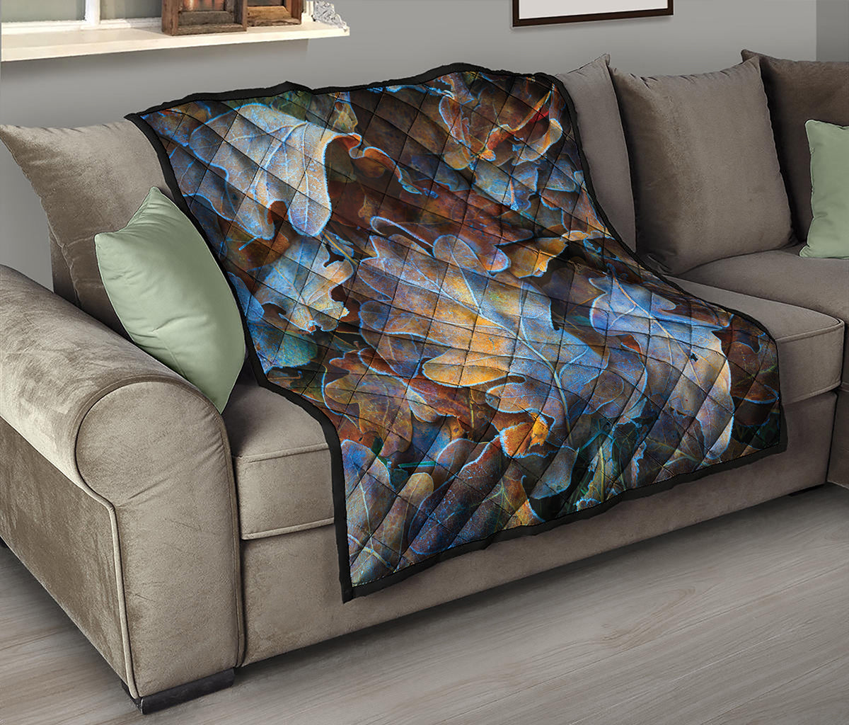 Frozen Oak leaf Print Quilt