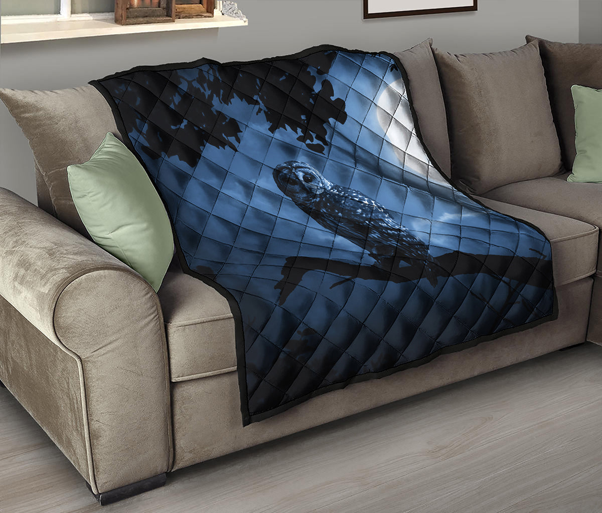 Full Moon Night Owl Print Quilt