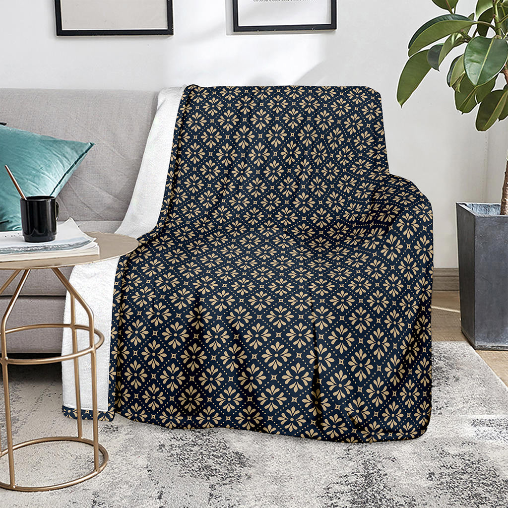 Geometric Floral Print Blanket