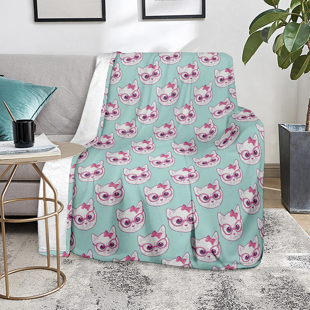 Girly Cat With Glasses Pattern Print Blanket