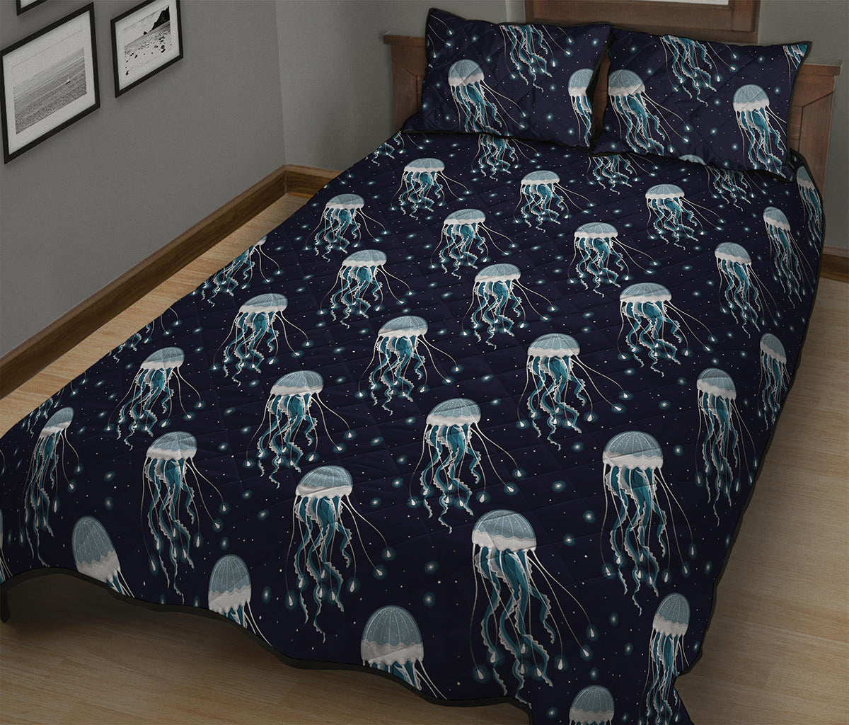 Glowing Jellyfish Pattern Print Quilt Bed Set
