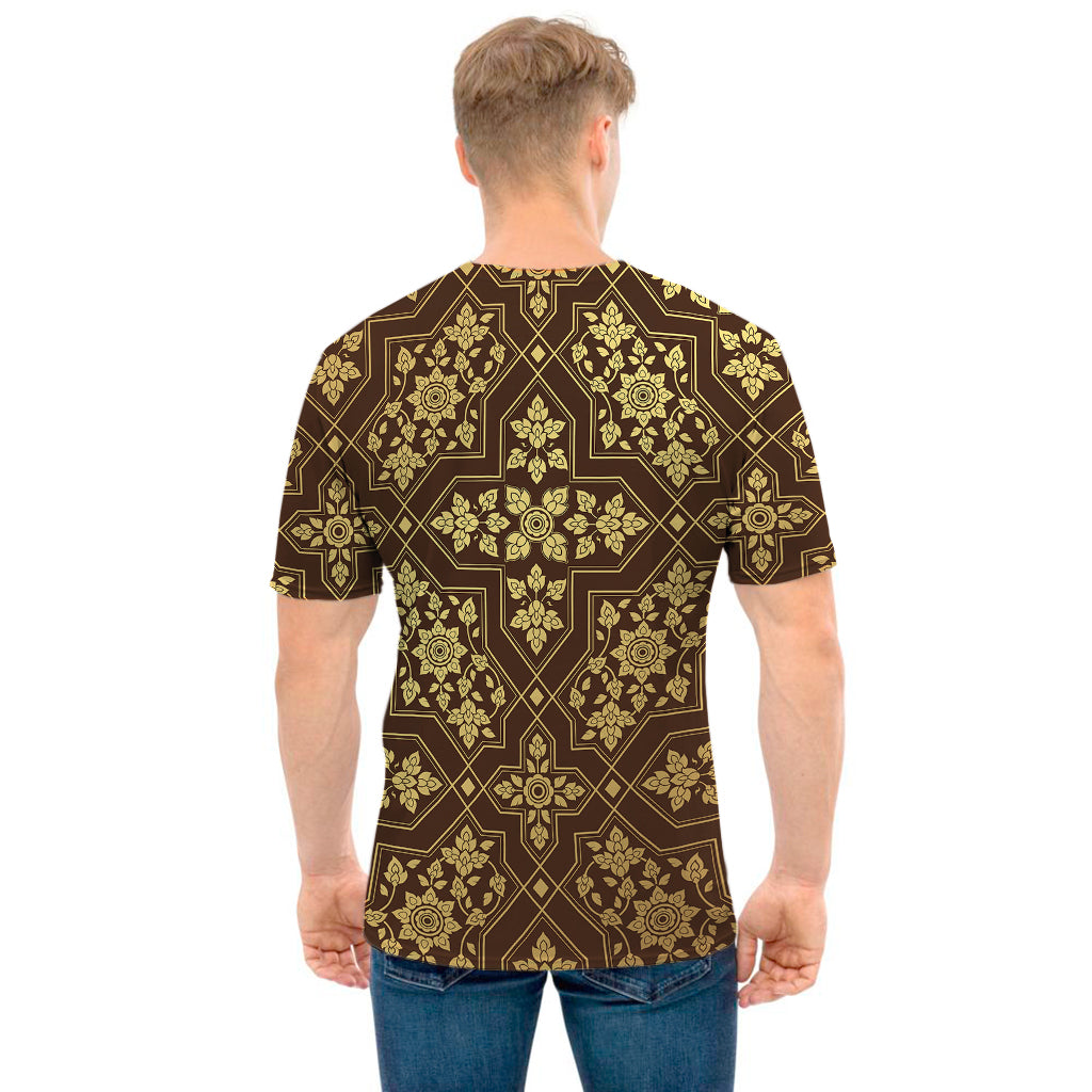 Gold And Brown Thai Pattern Print Men's T-Shirt