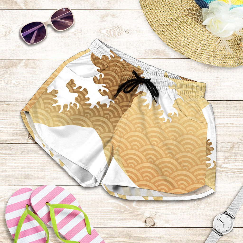Golden Kanagawa Wave Print Women's Shorts