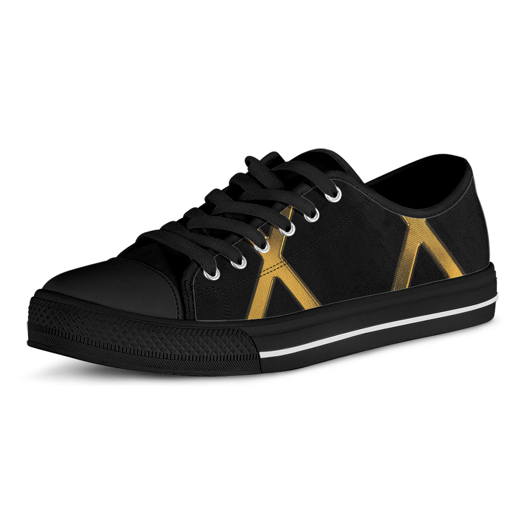Golden Star of David Print Black Low Top Shoes