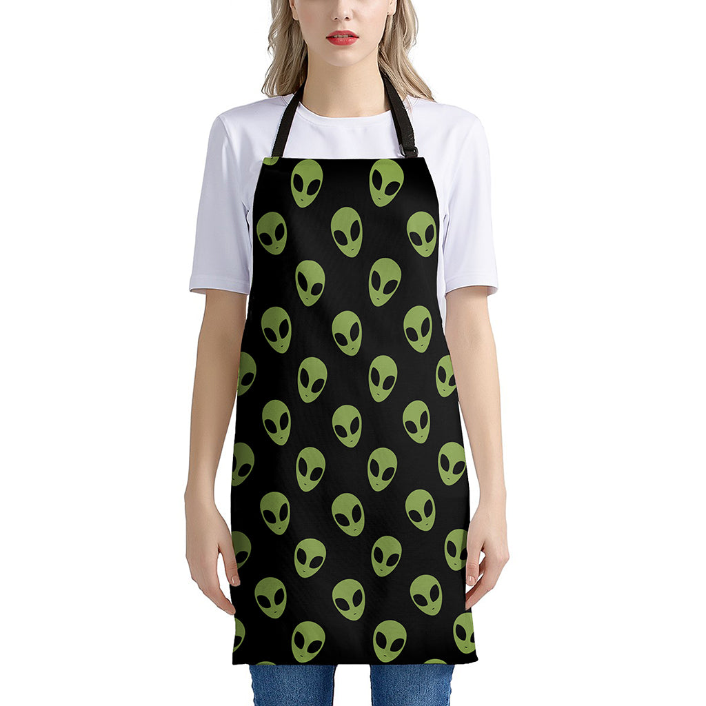 Green Alien Face Pattern Print Apron