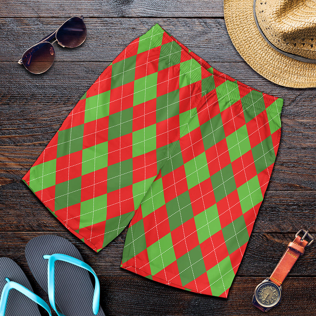 Green And Red Argyle Pattern Print Men's Shorts