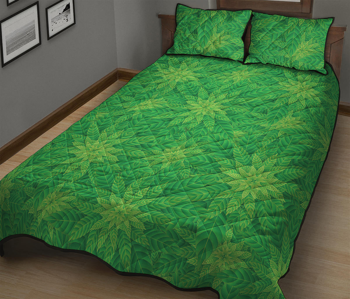 Green Cannabis Leaf Pattern Print Quilt Bed Set
