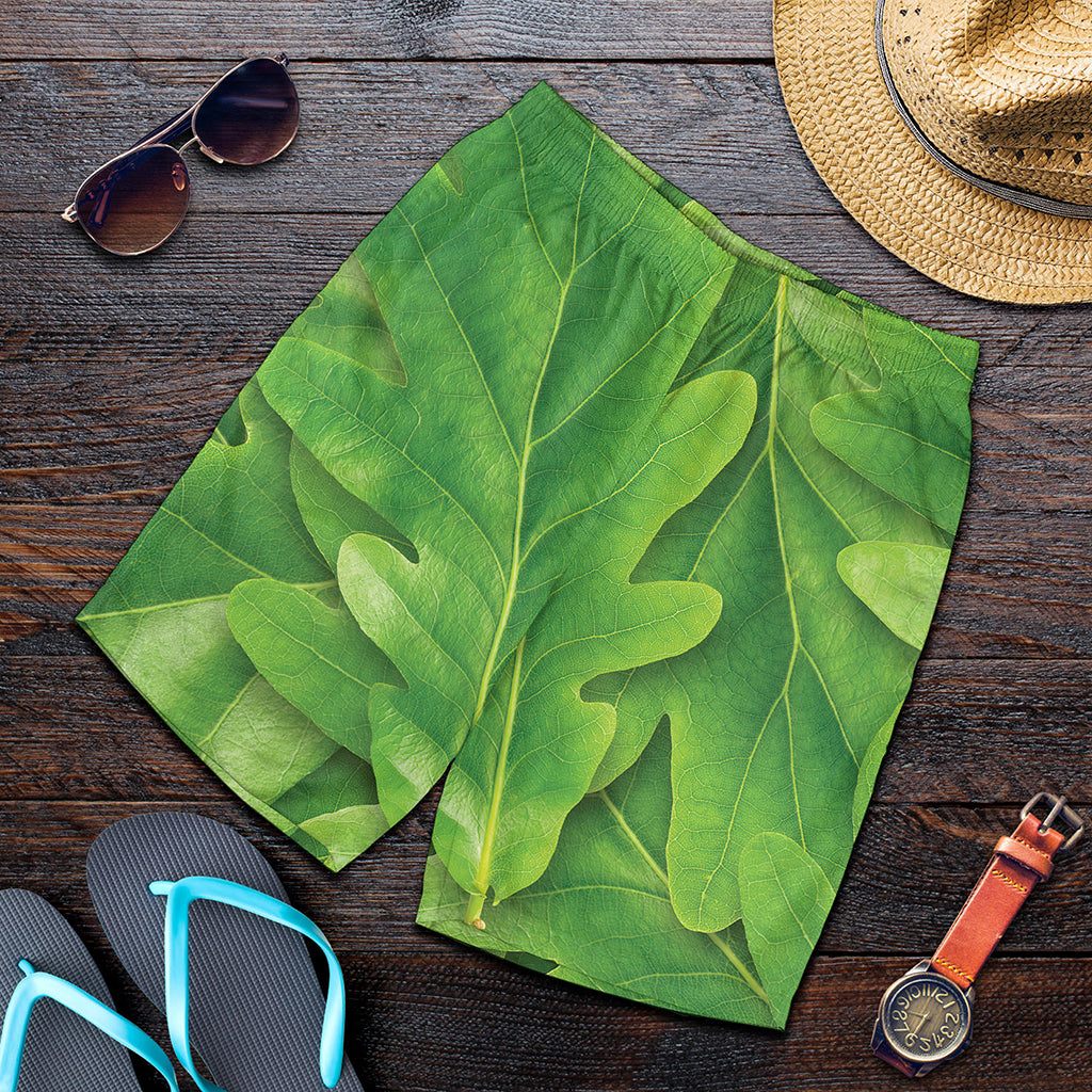 Green Oak Leaf Print Men's Shorts