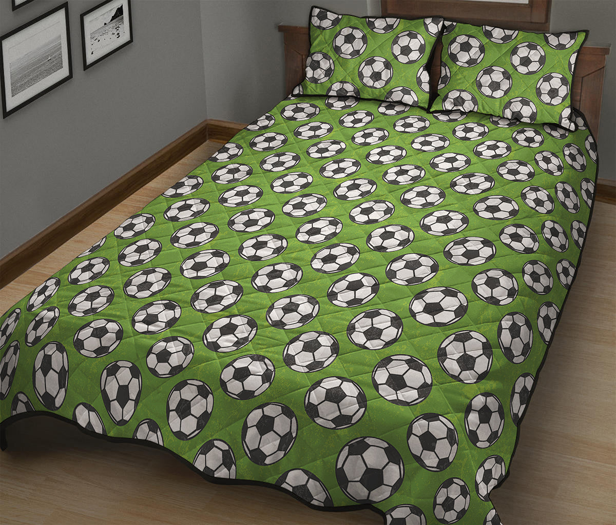 Green Soccer Ball Pattern Print Quilt Bed Set