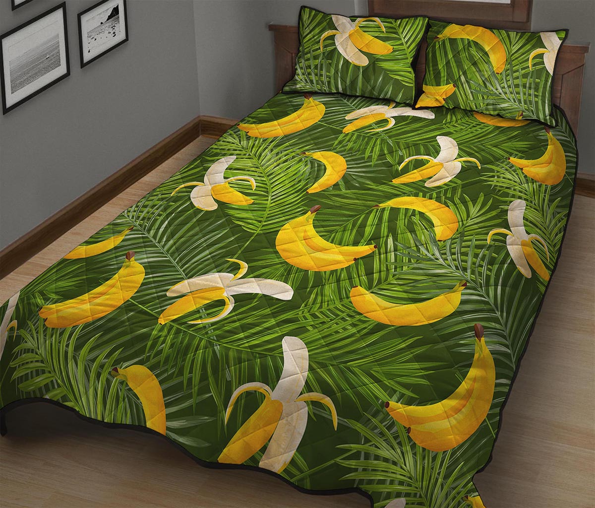 Green Tropical Banana Pattern Print Quilt Bed Set