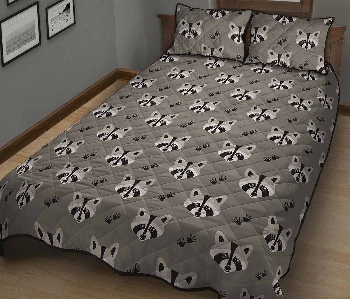 Grey Raccoon Pattern Print Quilt Bed Set
