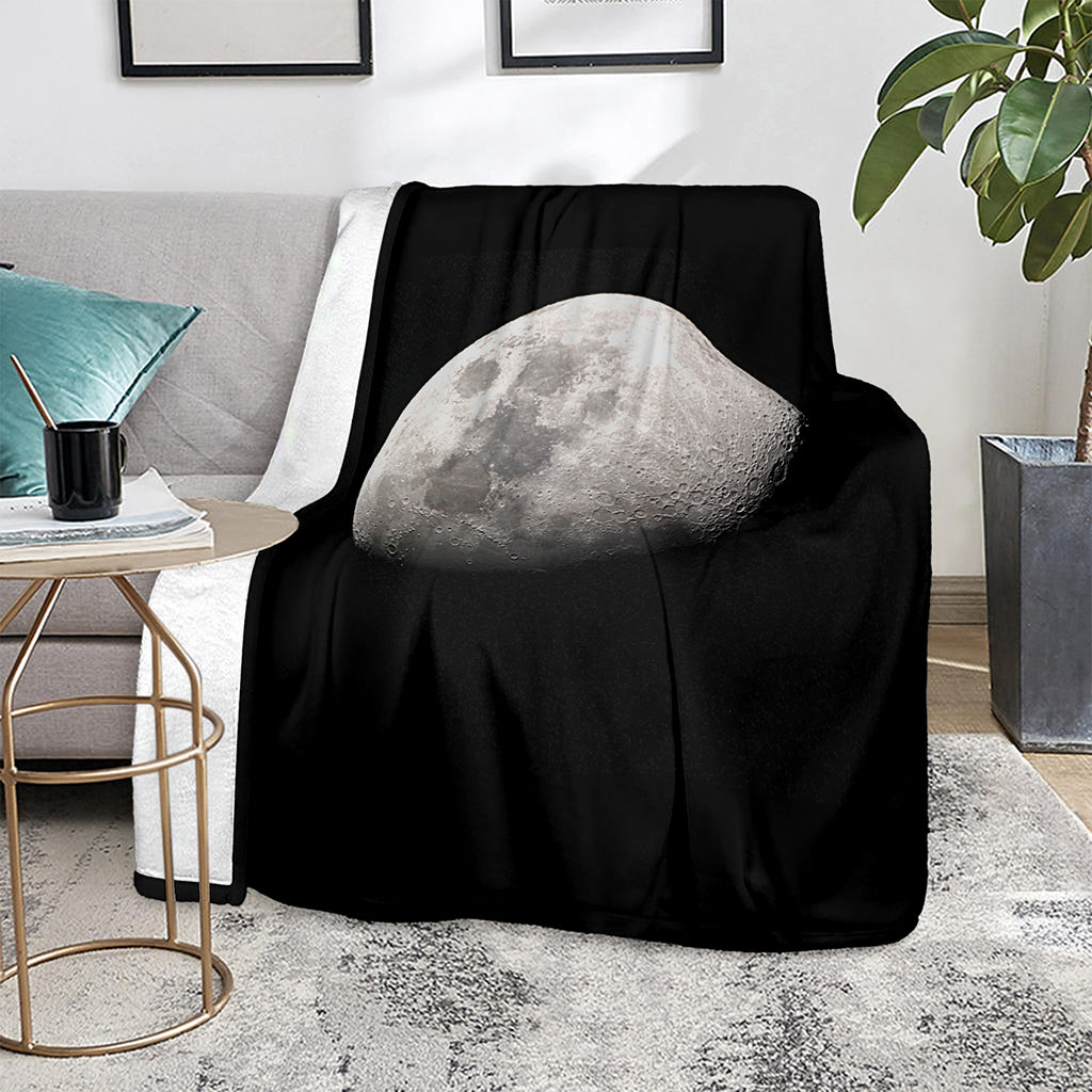 Half Moon Print Blanket