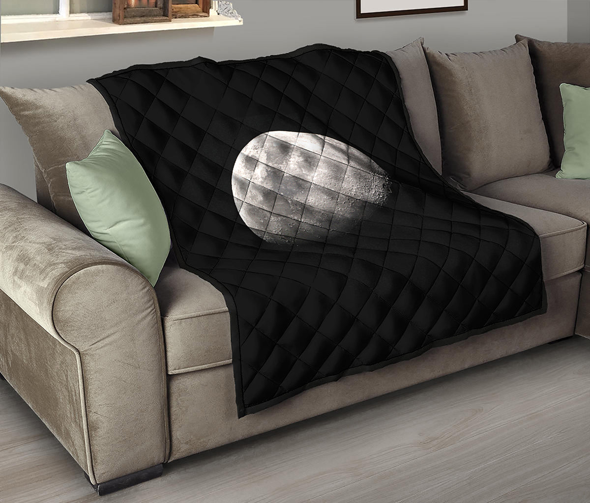 Half Moon Print Quilt