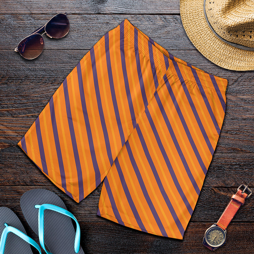 Halloween Line Pattern Print Men's Shorts