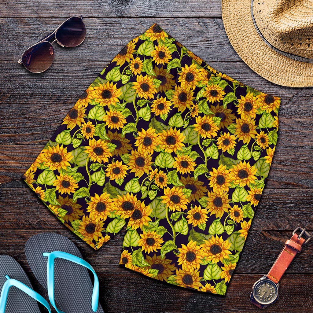 Hand Drawn Sunflower Pattern Print Men's Shorts