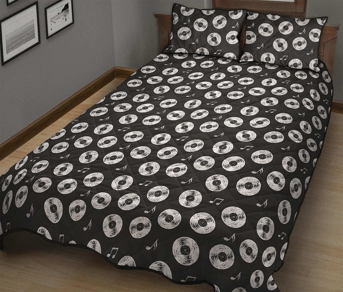 Hand Drawn Vinyl Record Pattern Print Quilt Bed Set