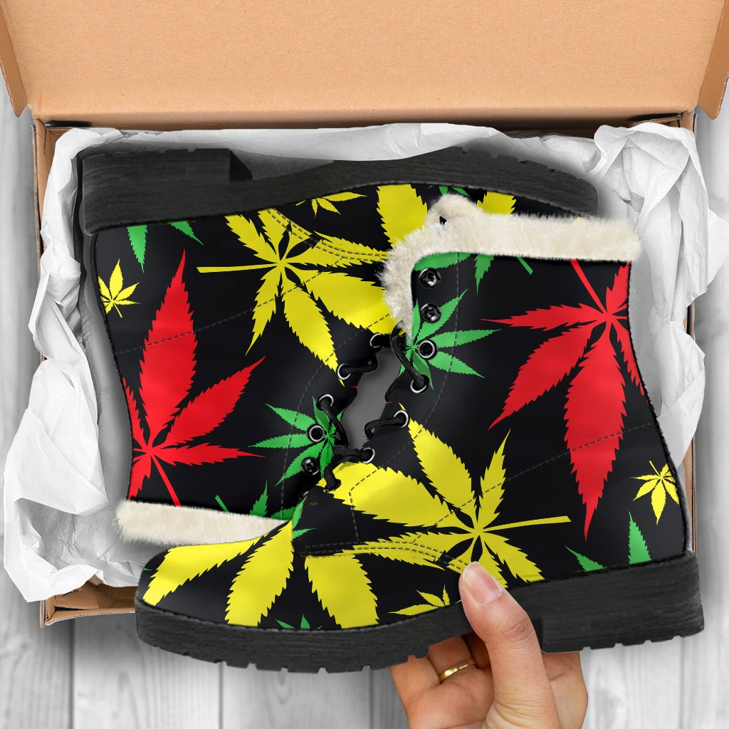 Hemp Leaves Reggae Pattern Print Comfy Boots GearFrost