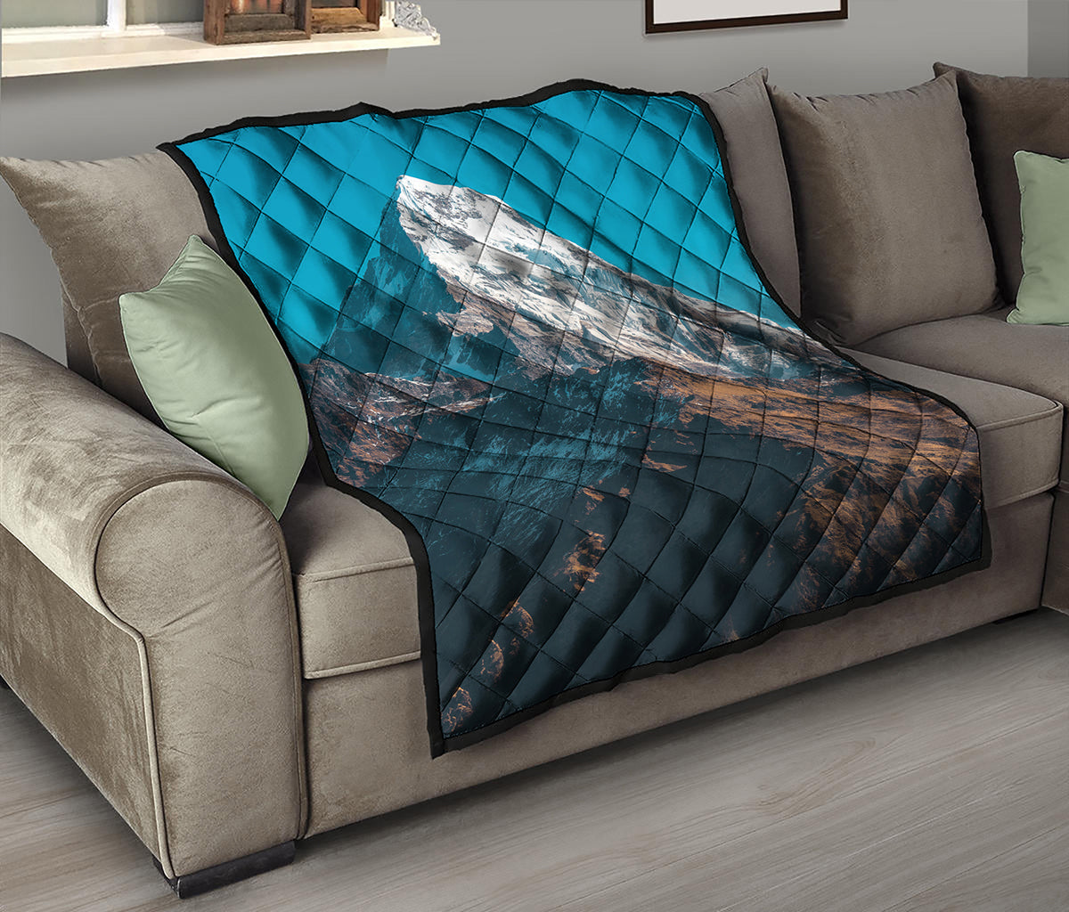Himalaya Mountain Print Quilt