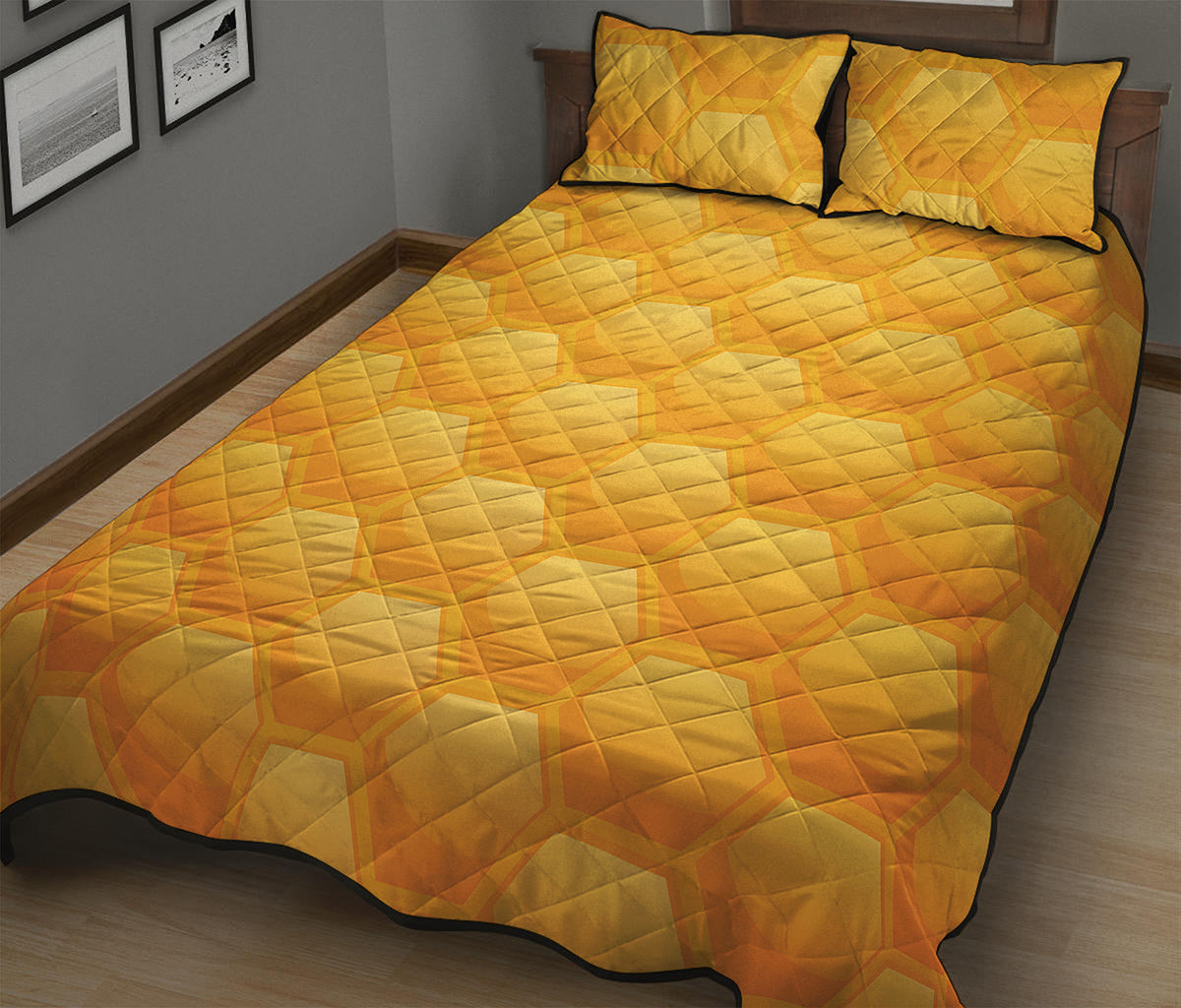 Honeycomb Pattern Print Quilt Bed Set