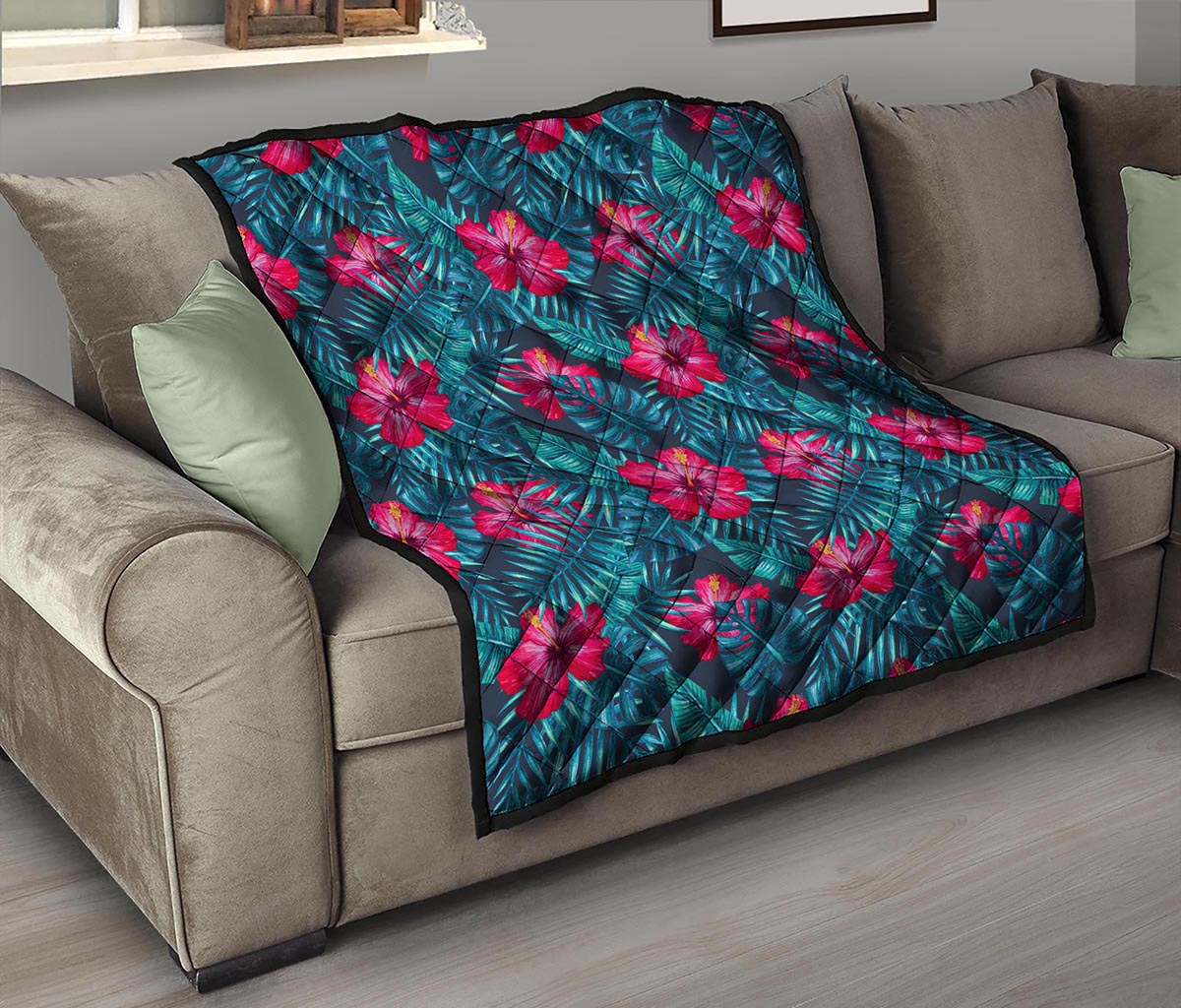 Hot Pink Hibiscus Tropical Pattern Print Quilt