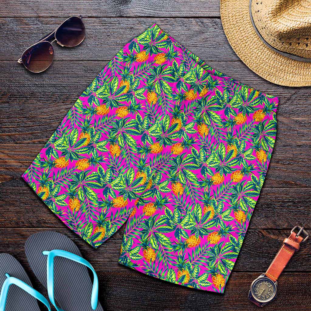 Hot Purple Pineapple Pattern Print Men's Shorts