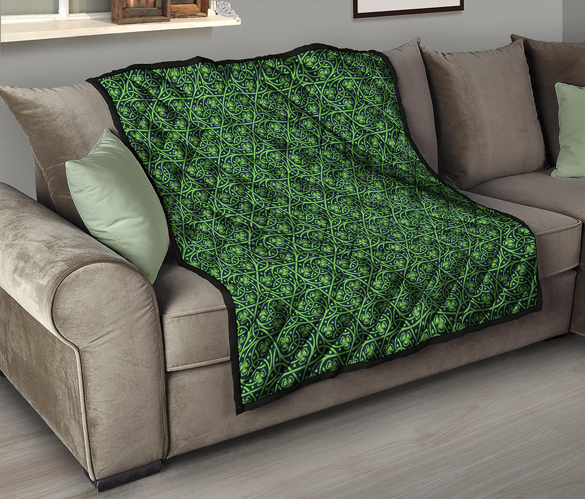 Irish Shamrock Pattern Print Quilt