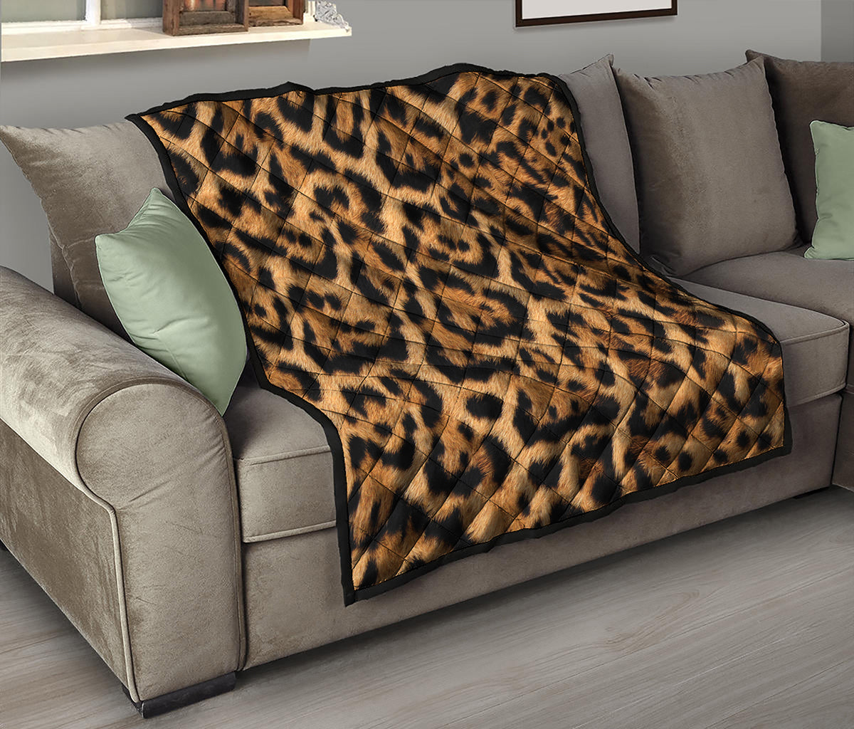 Jaguar Fur Pattern Print Quilt