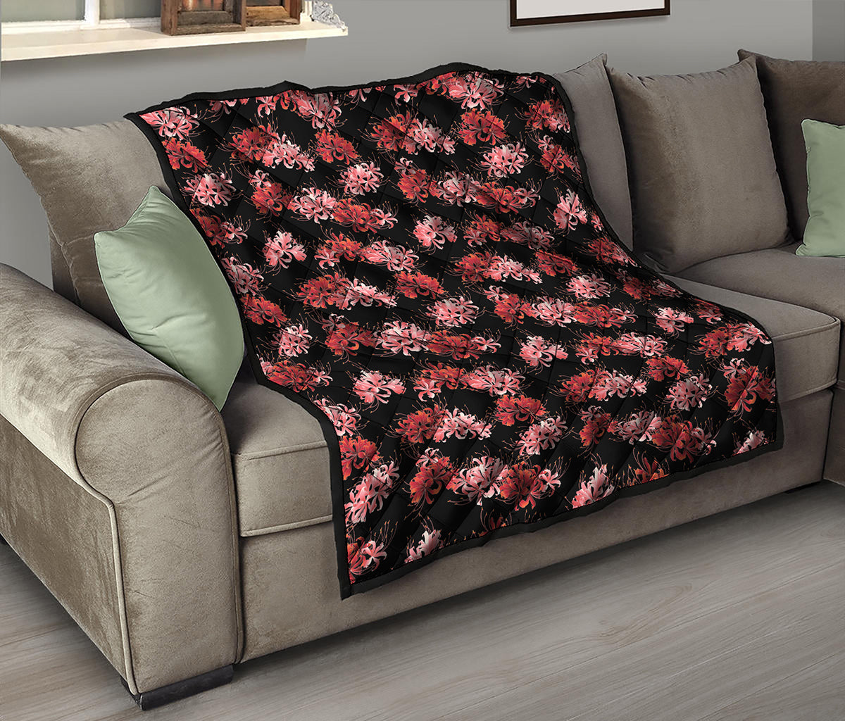 Japanese Cluster Amaryllis Pattern Print Quilt