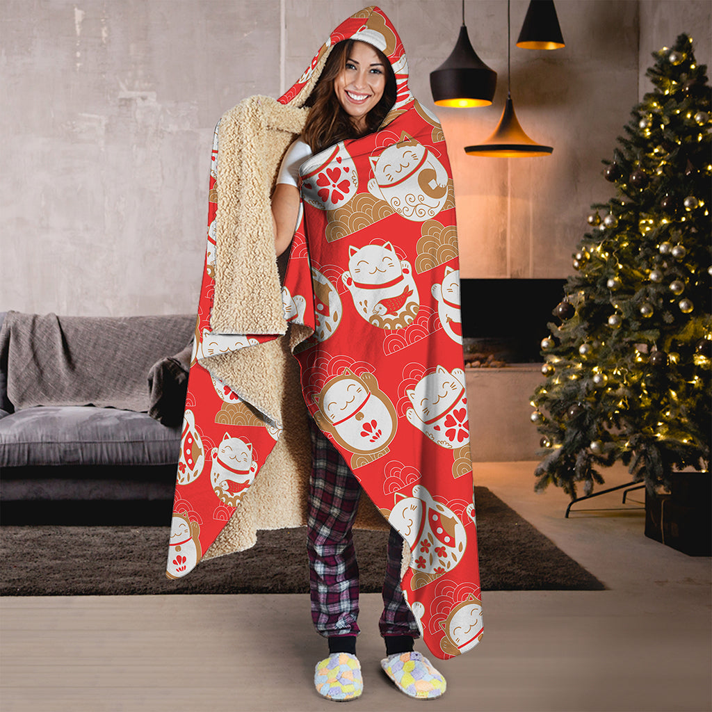 Japanese Lucky Cat Pattern Print Hooded Blanket