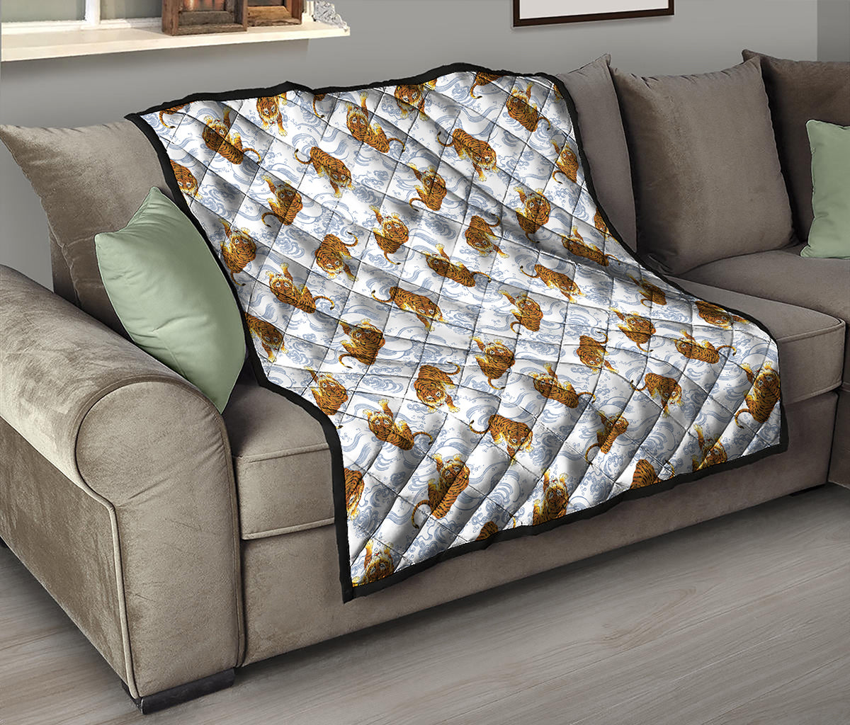Japanese Tiger Pattern Print Quilt