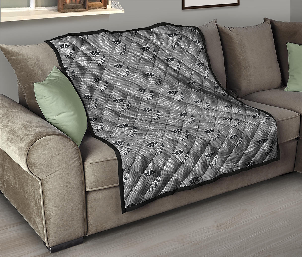 Knitted Raccoon Pattern Print Quilt