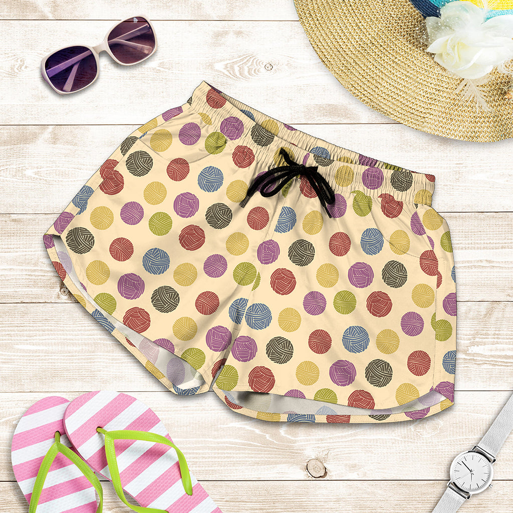 Knitting Yarn Pattern Print Women's Shorts