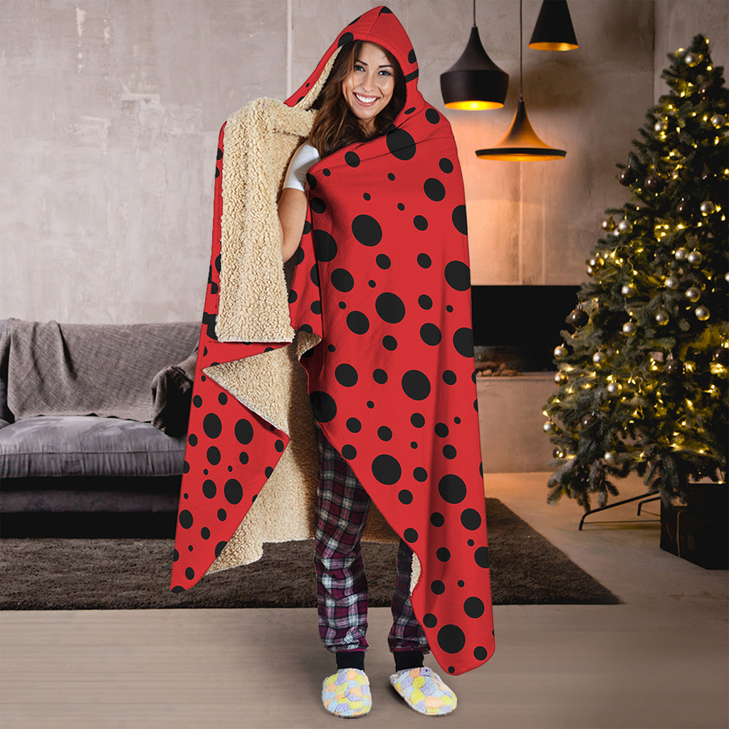 Ladybug Spots Pattern Print Hooded Blanket