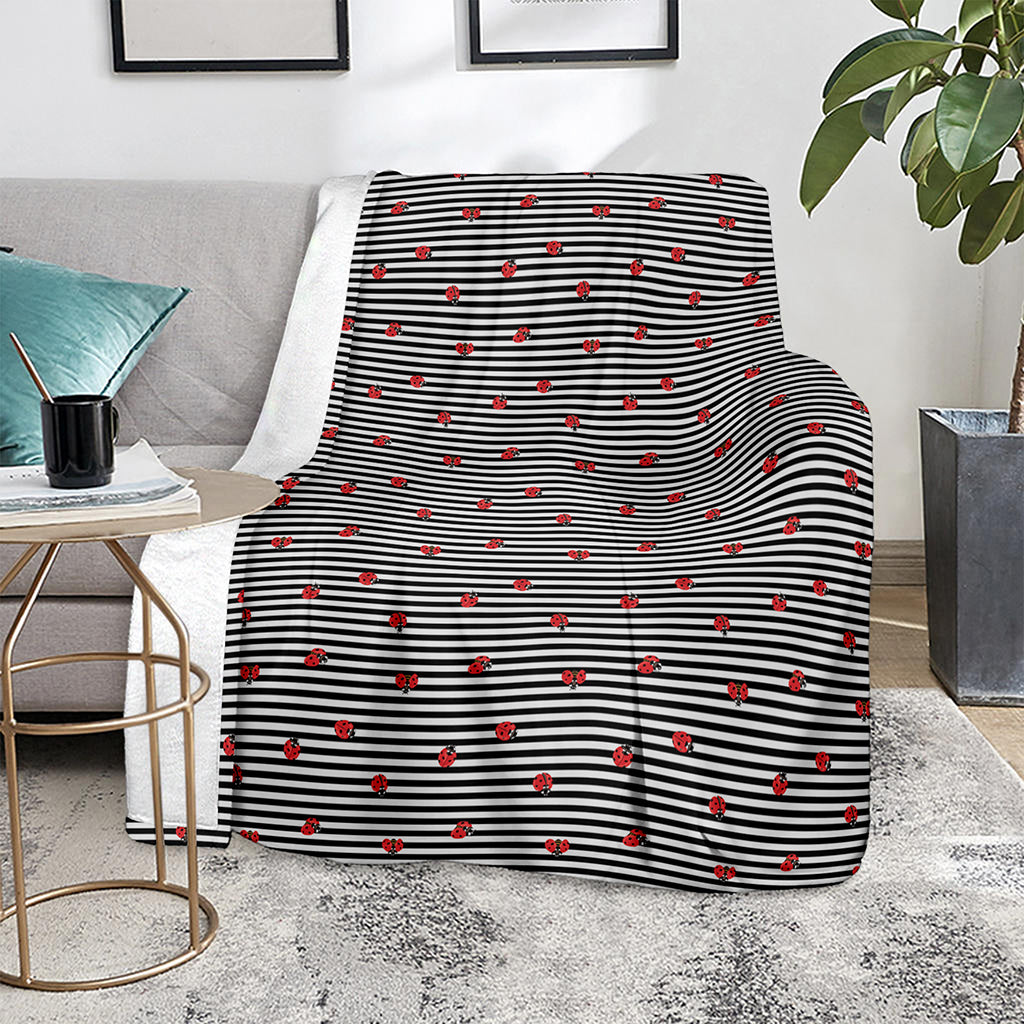 Ladybug Striped Pattern Print Blanket