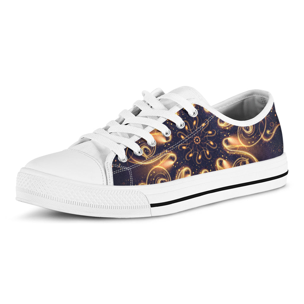 Light Fractal Print White Low Top Shoes